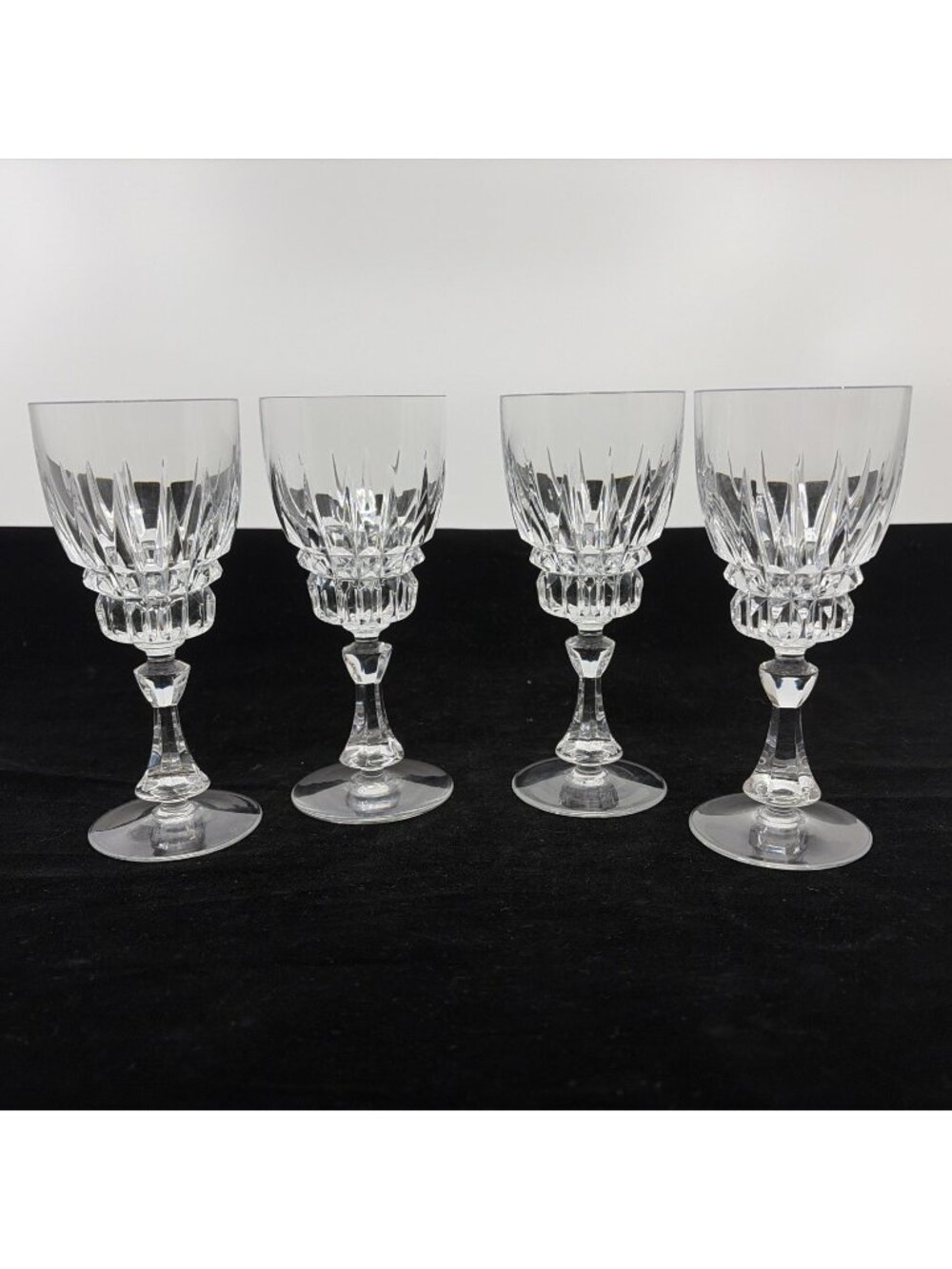 Nachtmann Astra Crystal Wine Glasses Set of 4 Vintage Germany 6" Cut Stemware
